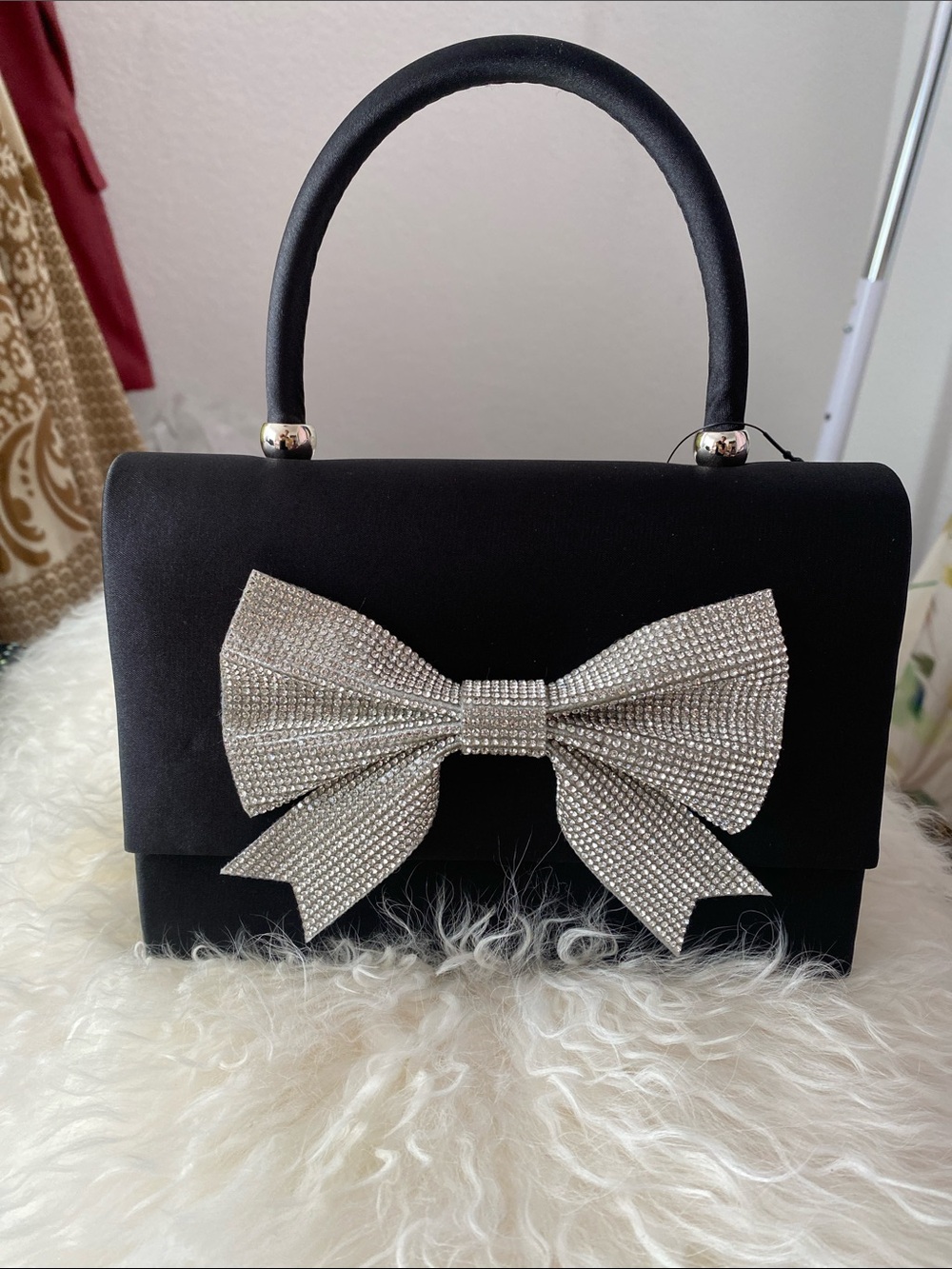 🎀 Rhinestone Bow Bag NWT! 🖤